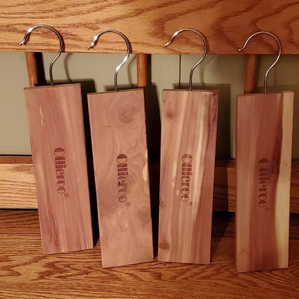 Ollieroo Cedar Hang Ups for Closets Quantity 4